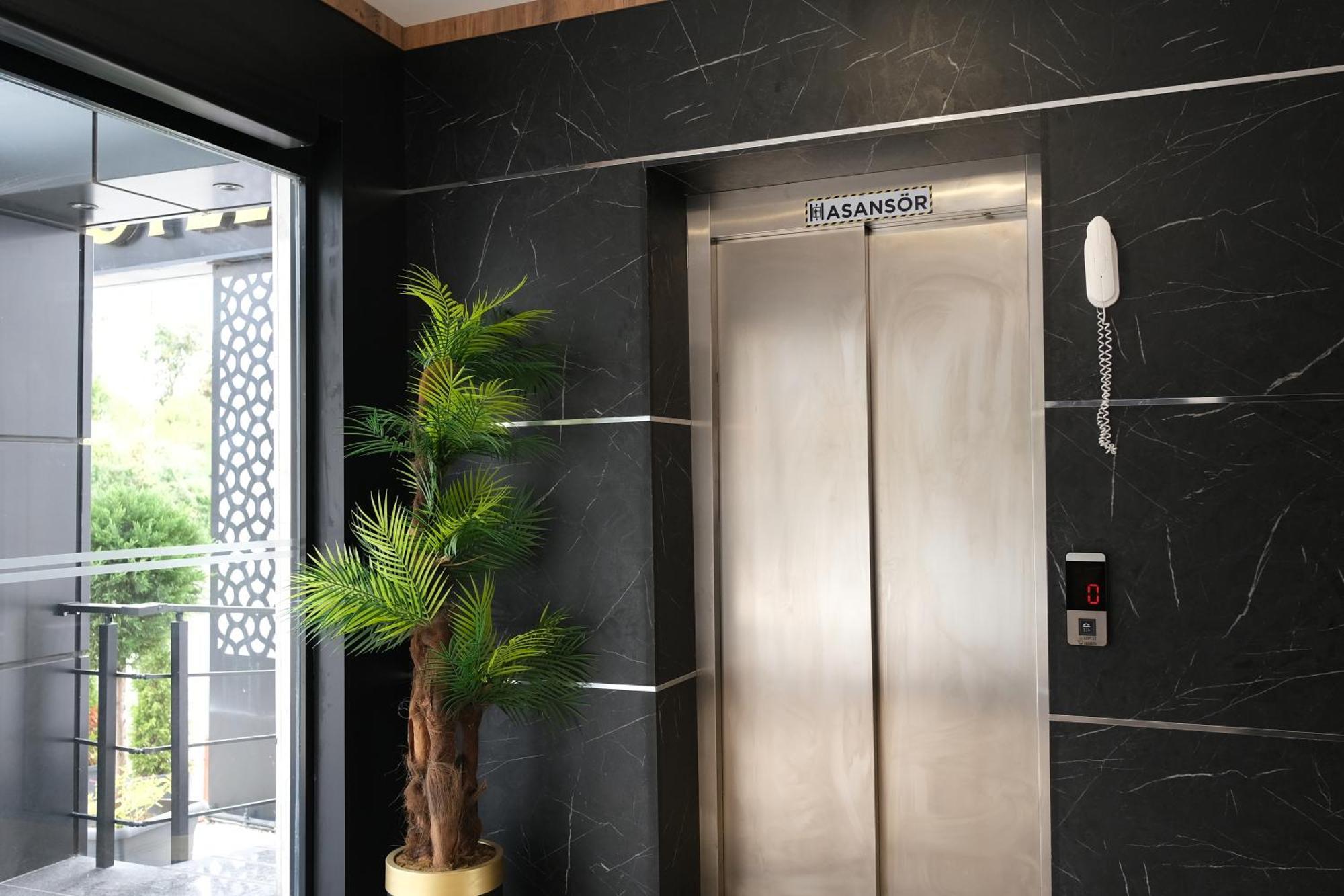 The Marine Hotel ترابزون المظهر الخارجي الصورة