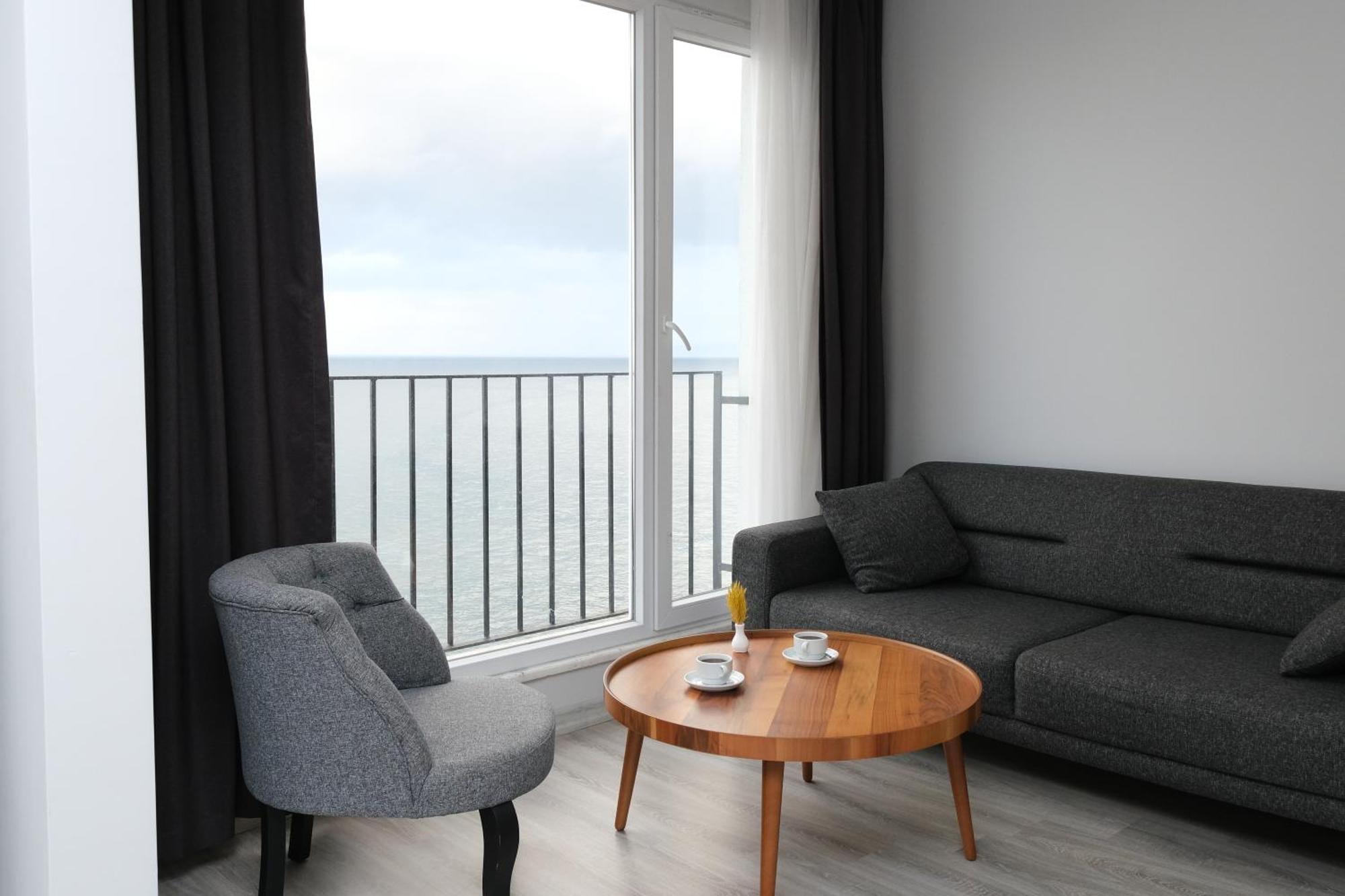 The Marine Hotel ترابزون المظهر الخارجي الصورة